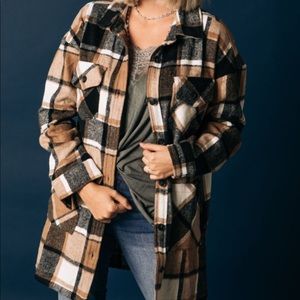 Jodifl NWT Black and Tan Women’s Shacket - 1X